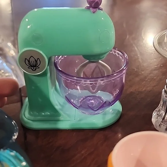 Colorful 18in doll Miniature Kitchen Set - Picture 4 of 4